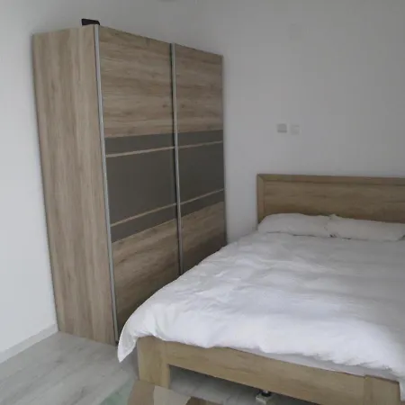 Happy Apartment Craiova